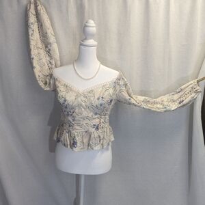 Express Medium Crop Top